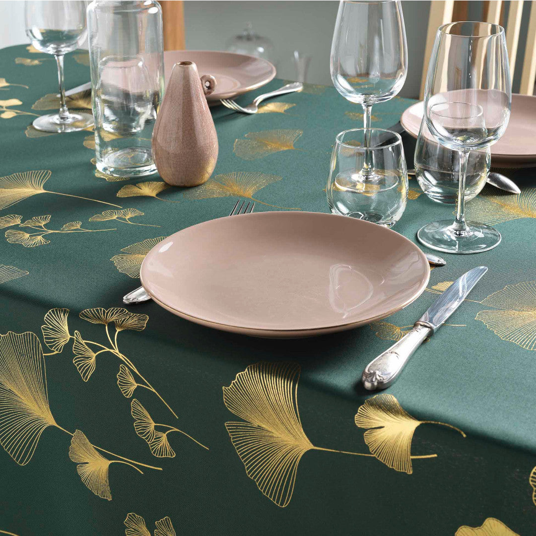 Bloomy Metallic Print – Green/Gold – Juleduk med flekkavvisende behandling, 150 x 300 cm