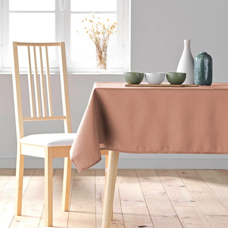 Essentiel Blush – ensfarget rektangulær duk 140 x 300 cm, miljøbilde