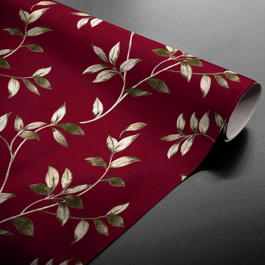 Liane Rouge – Voksduk i burgunder med gyldne bladranker, rullet