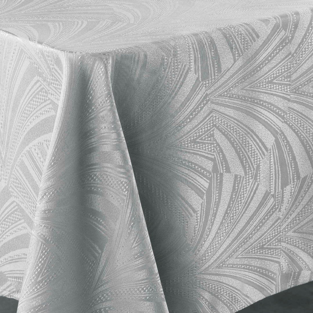 Lolly Grey – Damaskduk med grafisk vevd mønster – 140 x 240 cm, hjørne