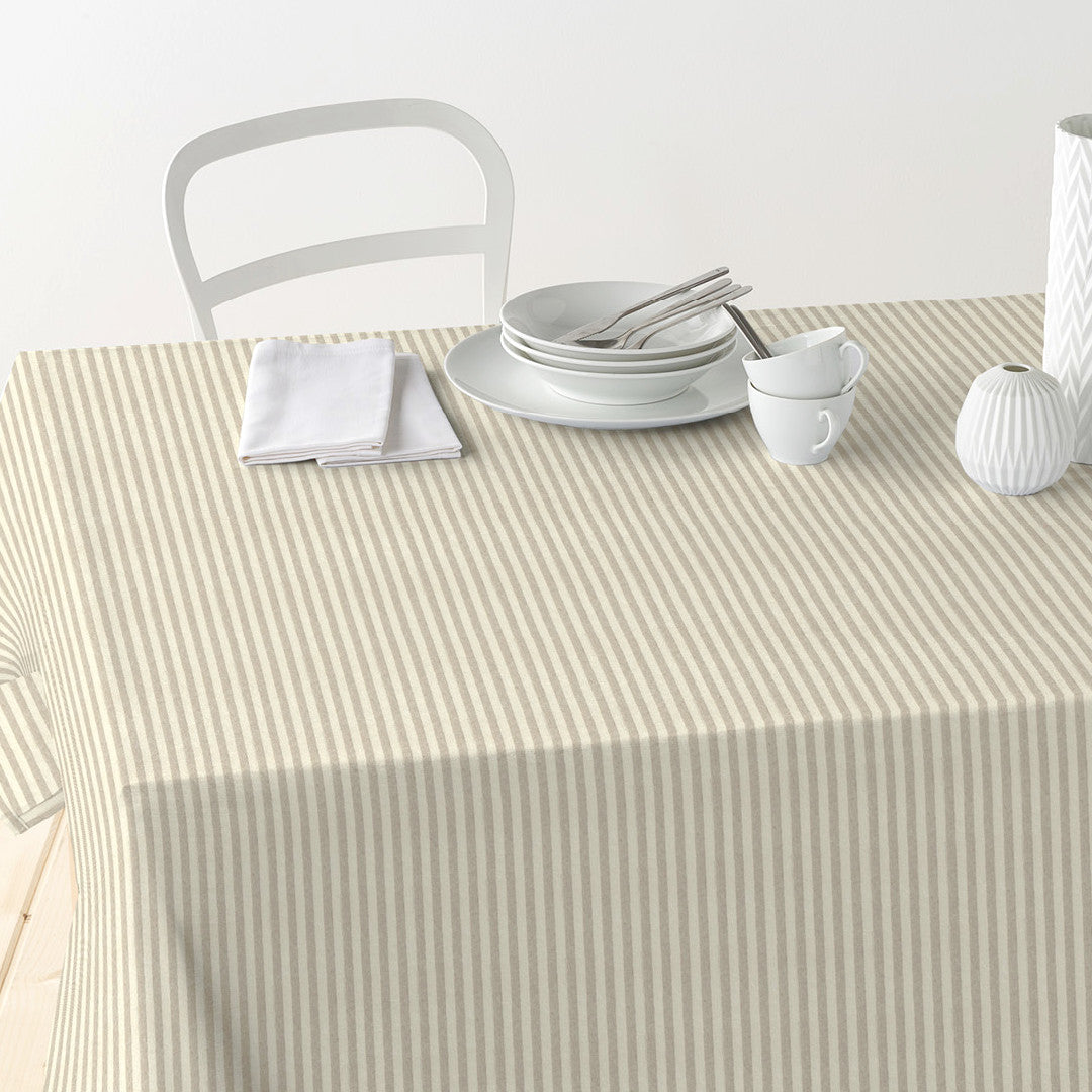 Nordfavn Ibiza Lys Sand – Akrylduk med tverrgående striper i linlook, bord
