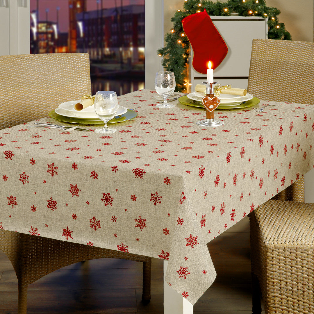 Nordfavn Snowflakes – Julevoksduk med røde snøfnugg og iskrystaller, miljø