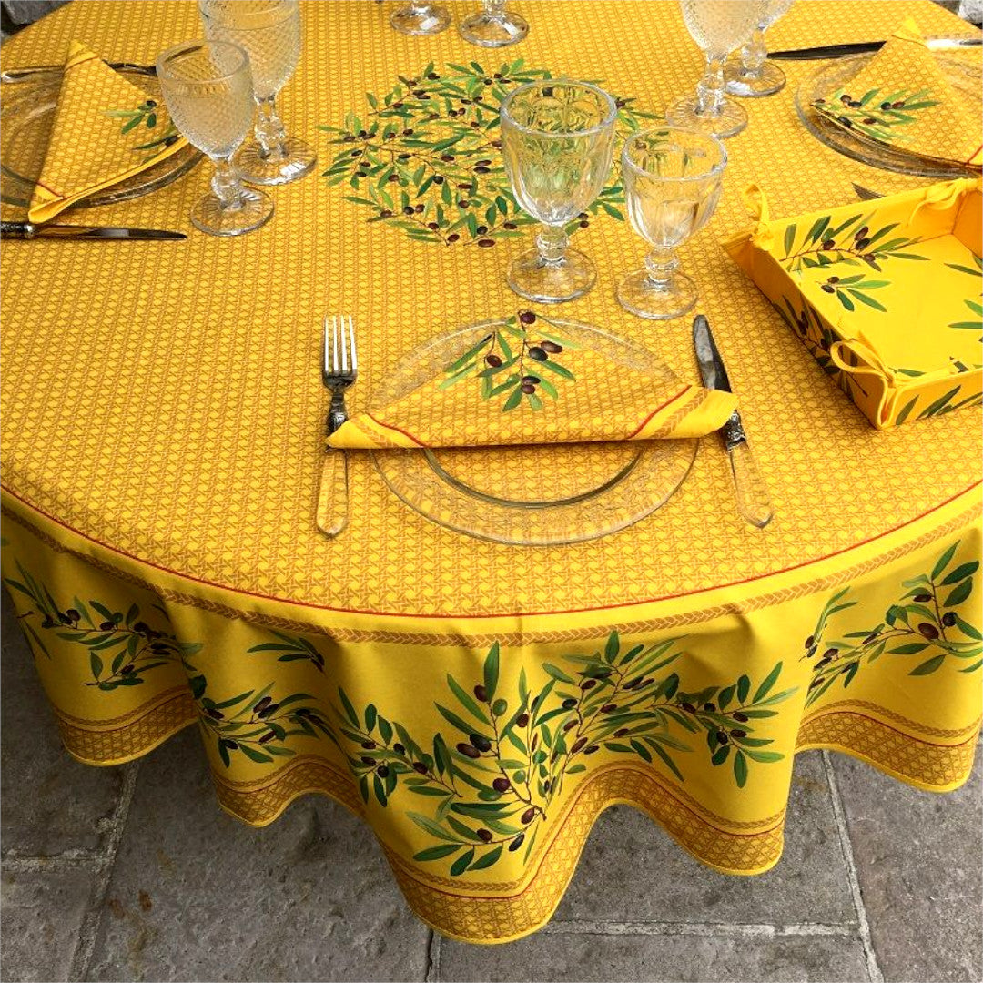 Nyons Gul – Rund akrylbelagt provenceduk Ø 180, borddekking