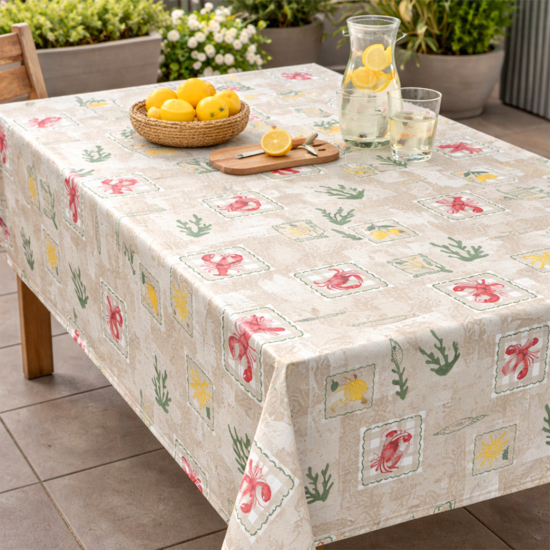 Riviera Patchwork – Voksduk med hummere og sitroner miljø