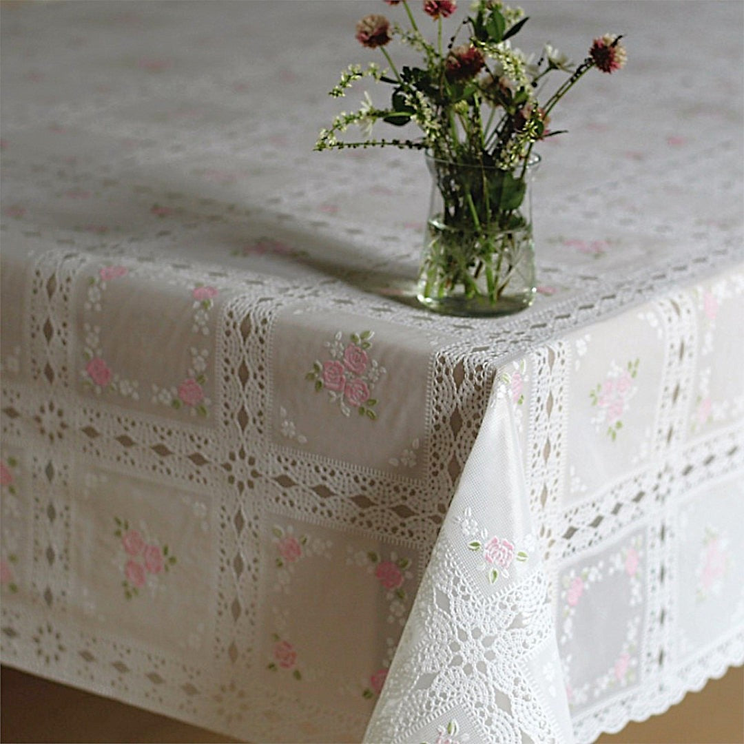 Blondevoksduk, blondeduk med rose i kvadrater - Hvit/pink