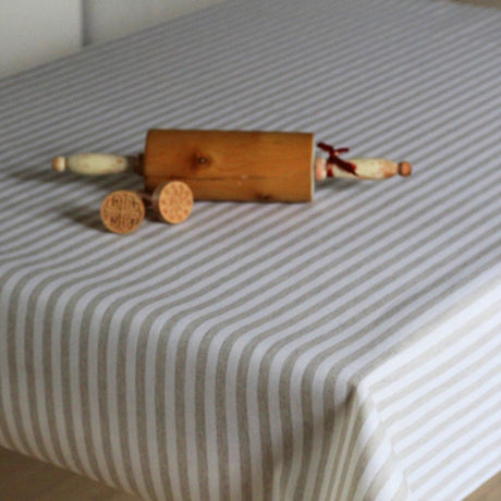 Akrylduk i hørlook med striper i lys beige