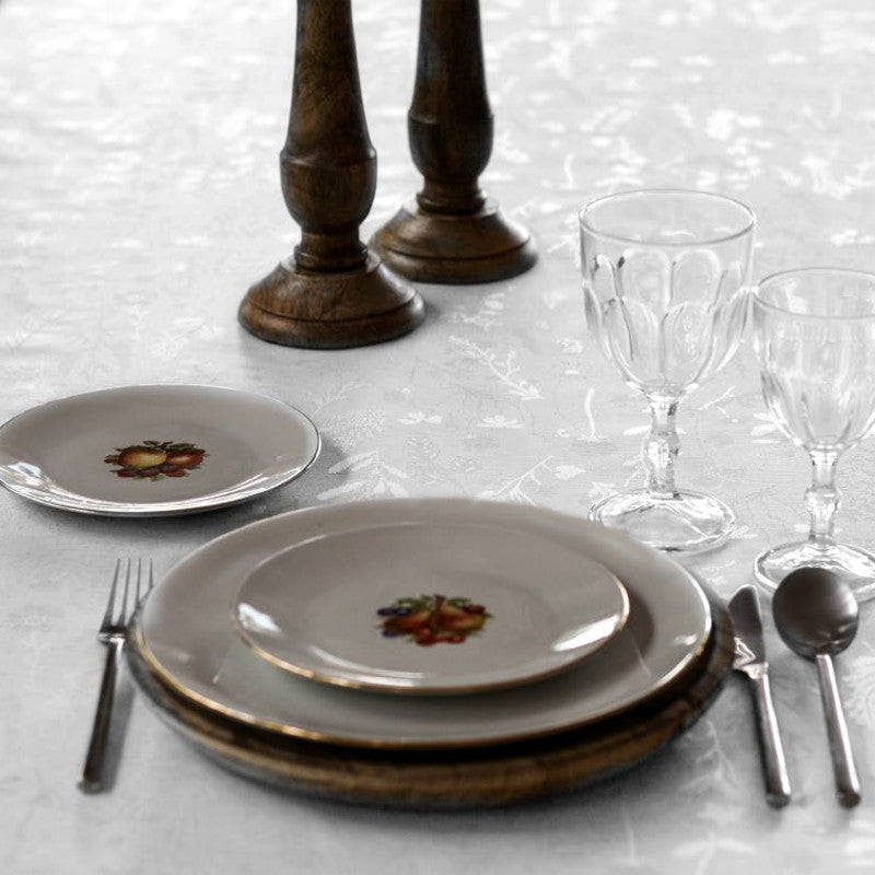 Lorrain hvit, jacquardvevd akrylduk, 160 cm bred