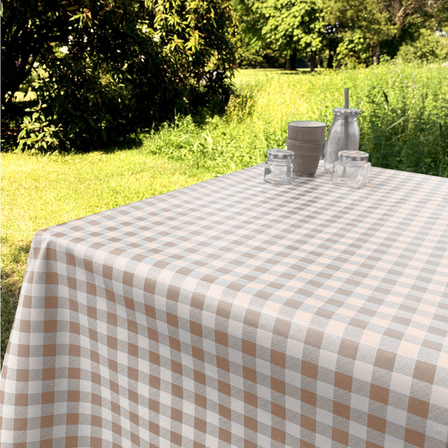 Voksduk med klassiske 1,5 x 1,5 cm ruter – 140 cm bred – beige