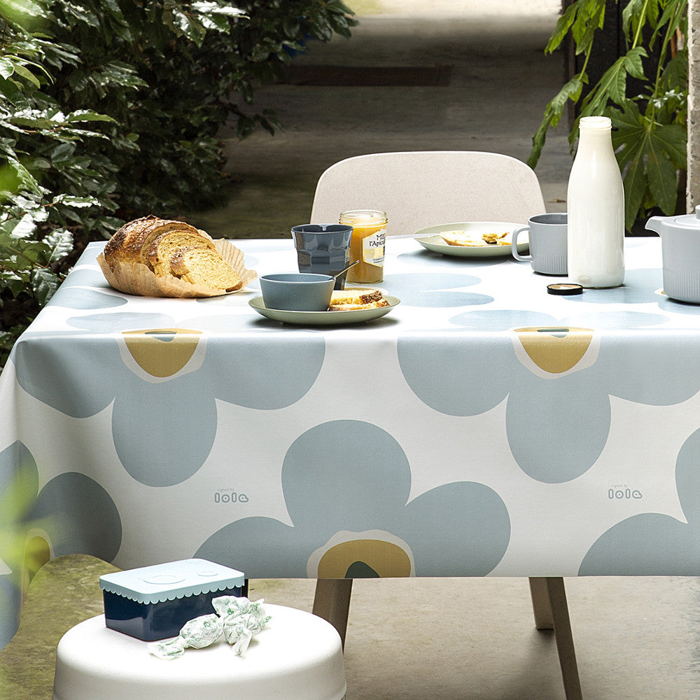 Lola voksduk – Big Flower Ice Grey