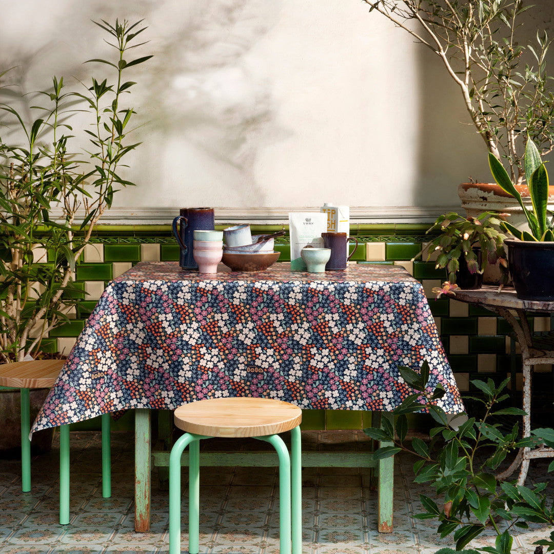 Lola voksduk – Butterflys Buffet Morning Blues