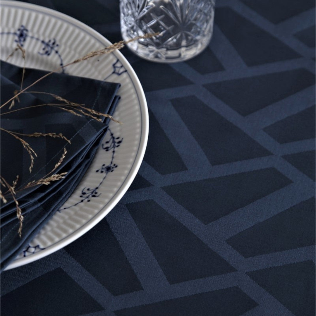 Compliments Ice damaskduk blå 140 x 320 cm nærbilde