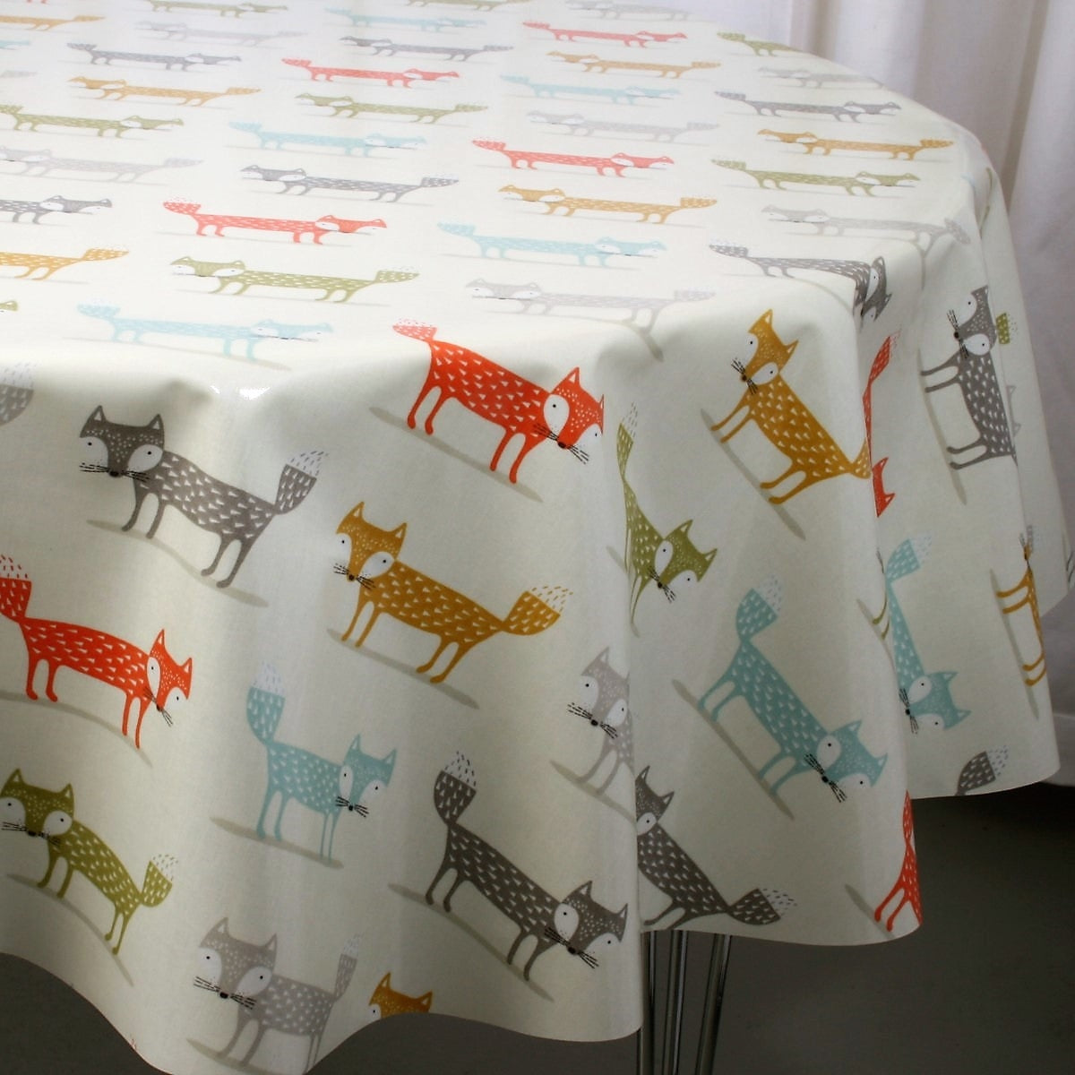 Den Lille Pelsreven - Tekstilvoksduk, 134 cm bred