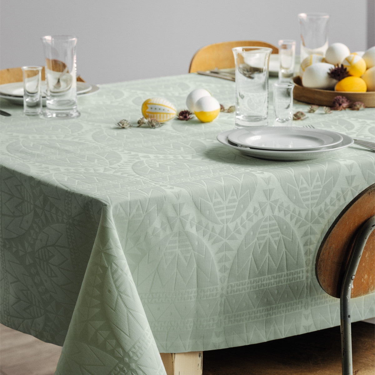 Easter Lys Grønn Damaskduk, flott påskeduk fra Juna - 150 cm x 220 cm