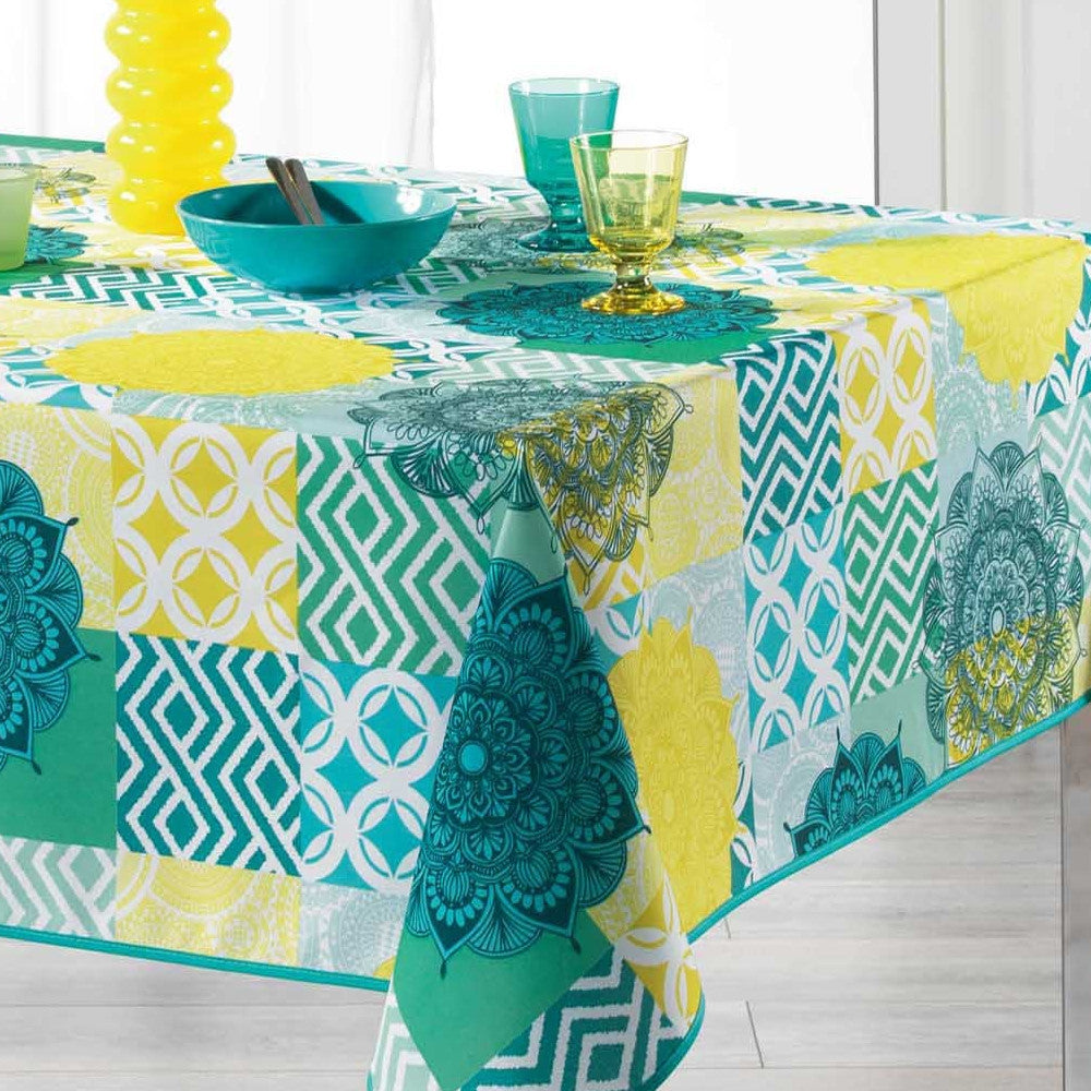 Flamenco Blue, duk med flekkavvisende behandling – 150 x 240 cm