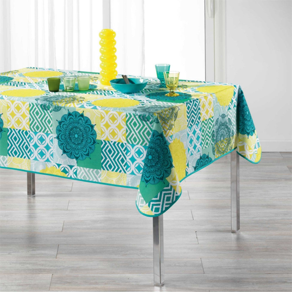 Flamenco Blue, duk med flekkavvisende behandling – 150 x 240 cm