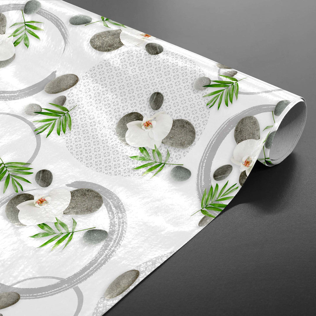 Gravity – Rolig voksduk med orkidéer og steiner