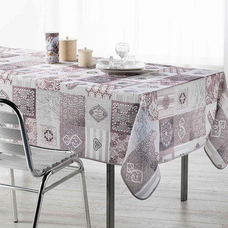 Coeur Dentelle Kniplinge Hjerter – juleduk med flekkavvisende behandling, 150 x 240 cm