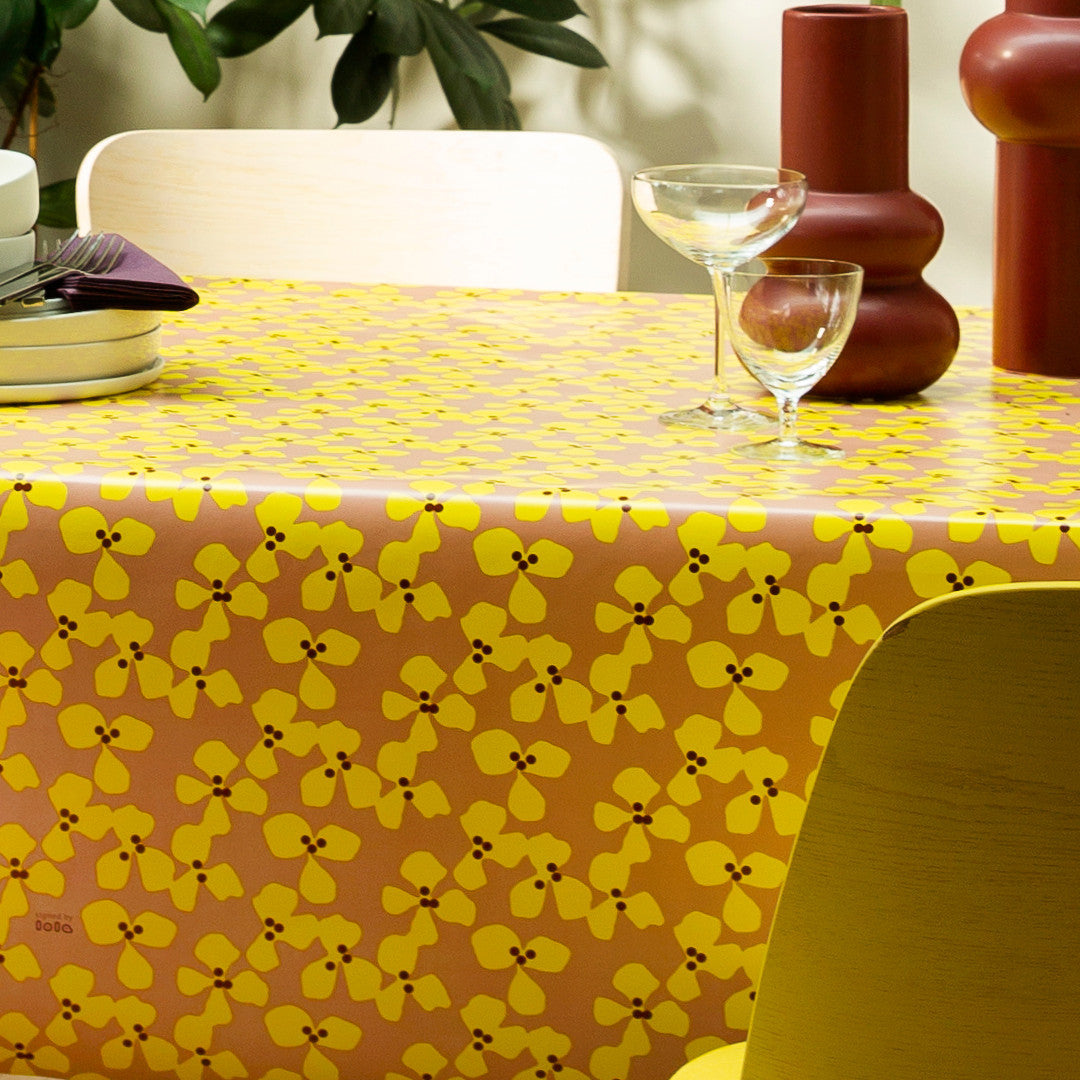 Poppy Rosenwood – Lola voksduk med blomsterdesign