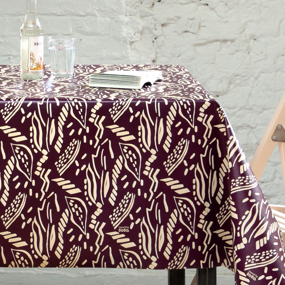 Dakarai Pinot Noir – Lola voksduk med eksotisk uttrykk, hjørne