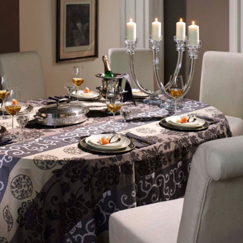 Elegant akrylduk i kraftig kvalitet – 160 cm bred