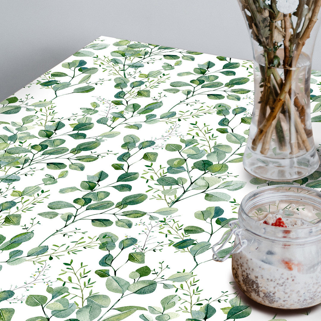 Nærbilde av Paloma Green - Voksduk med friske grønne blader