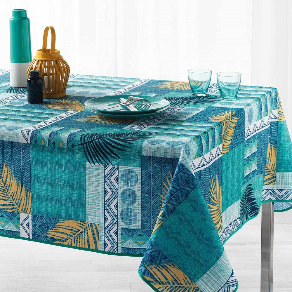 Neha Blue, bordduk med flekkavvisende behandling, 150 x 240 cm