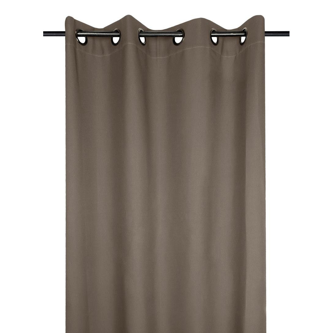 Nelson Taupe – Isolerende gardin 135 x 240 cm, miljøbilde