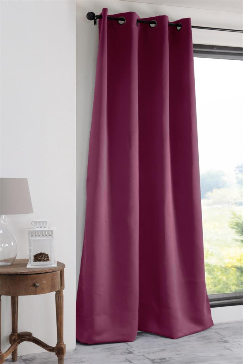 Notte Hindbær – Mørkleggingsgardin 135 x 250 cm