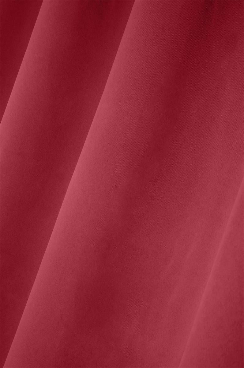 Notte Rød – Mørkleggingsgardin 140 x 280 cm nærbilde