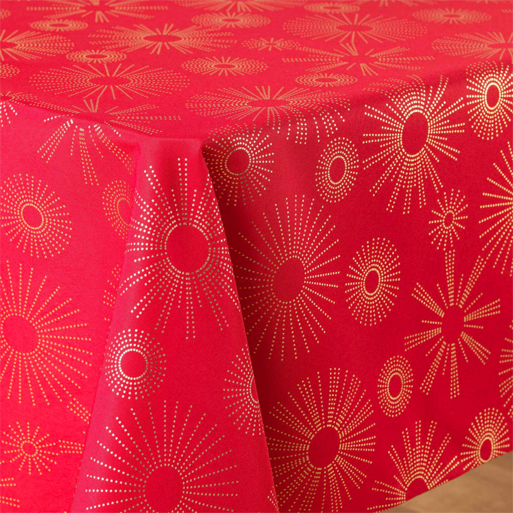 Pampille Metallic Print – Red/Gold – Juleduk med flekkavvisende behandling, 150 x 300 cm