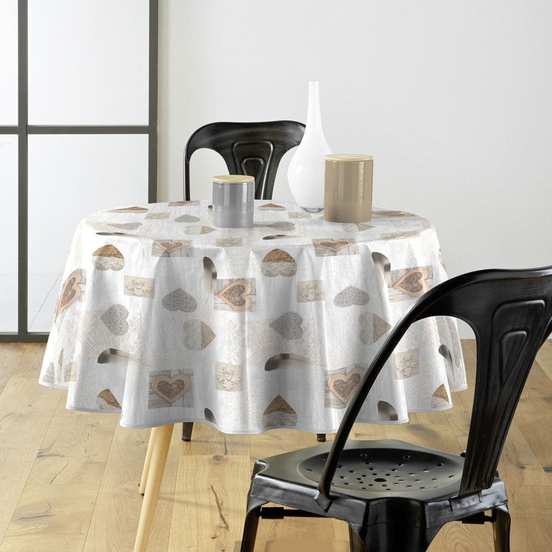 Textilia Delicia – rund voksduk med hjerter Ø 155 cm, miljøbilde
