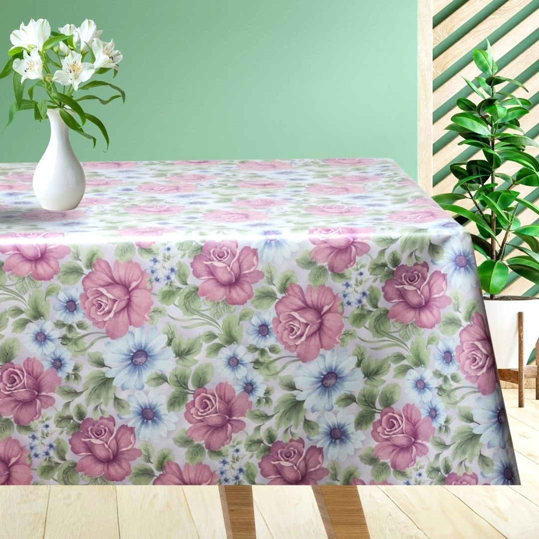 Voksduk med vakre blomster i rosa og blåfiolette farger