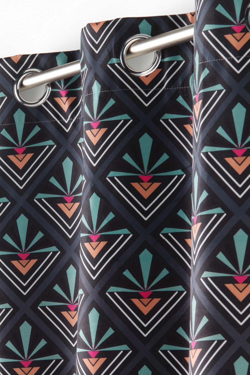 Yuko Blå – 100 % mørkleggingsgardin 135 x 260 cm nærbilde