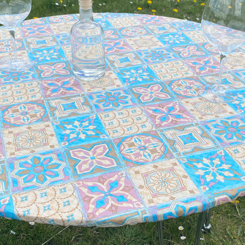 Skønne Kakler Lyserosa - Rund voksduk med strikk