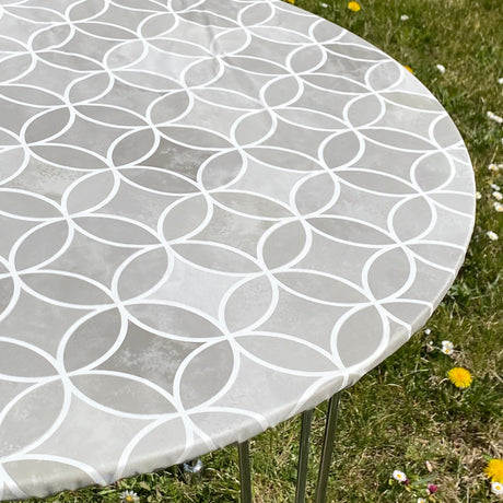 Circle Graphics Grå - Rund voksduk med strikk