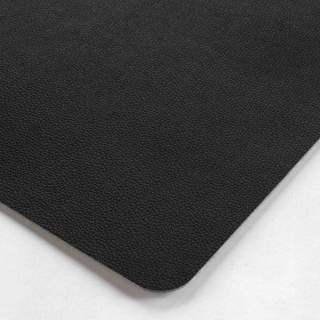 Bergame Sort – Spisebrikke i imitert skinn 30 x 43 cm, vendbar, nærbilde