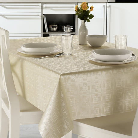 Champagne Damask – Elegant voksduk med klassisk damaskmønster i champagnefarge, miljø