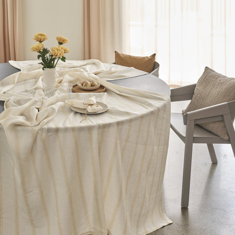 Compliments Linduk Brise, Gul – 200 x 200 cm, miljø