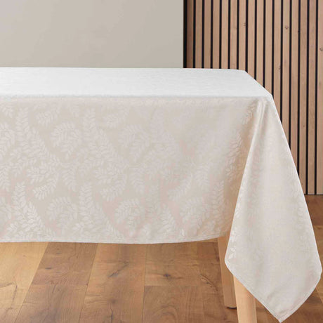 Doriane Natur – Damaskduk med vevd bladmønster – 140 x 240 cm, bord