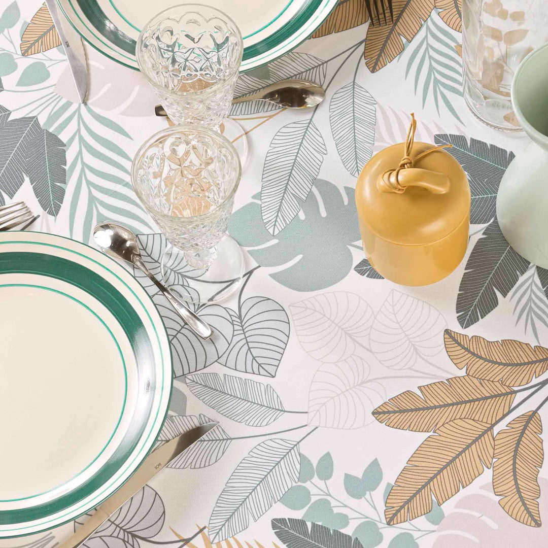 Fidji Ø 180 cm rund duk med botanisk mønster i dempede toner nærbilde