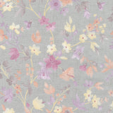 Fiorenza – Akrylduk med pastellblomster på grått linlook