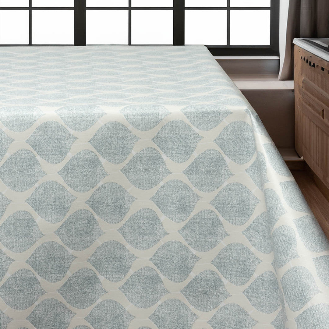 Leafy Soft Blue – voksduk med mykt grafisk uttrykk