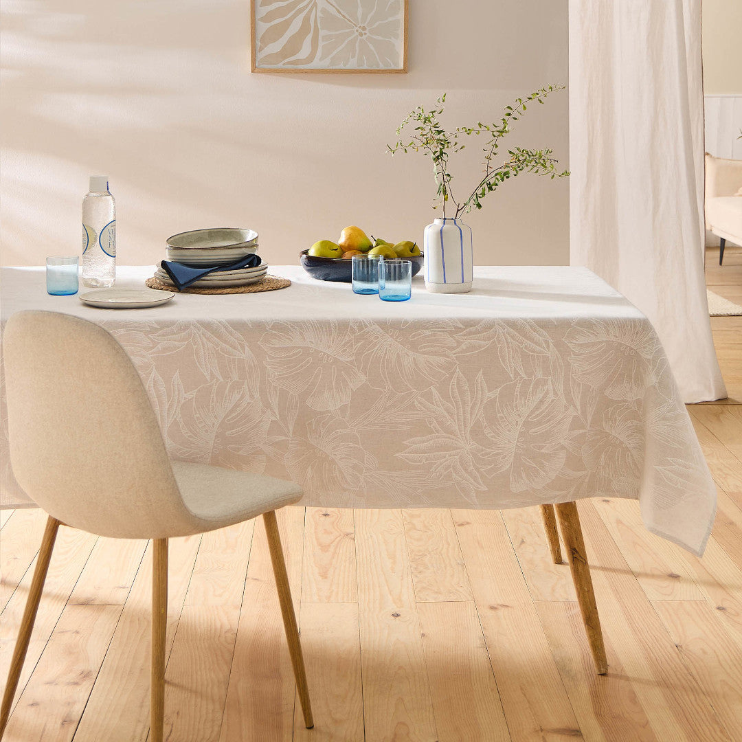 Lorenza – Bordduk i linlook med stort bladmønster – 140 x 240 cm, miljø
