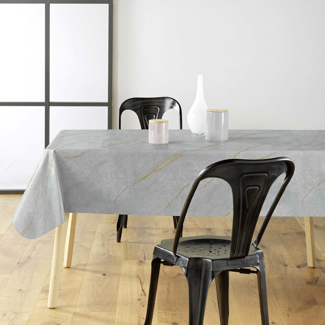 Lustral Metallic – Elegant voksduk med marmorstruktur og gullårer, miljø