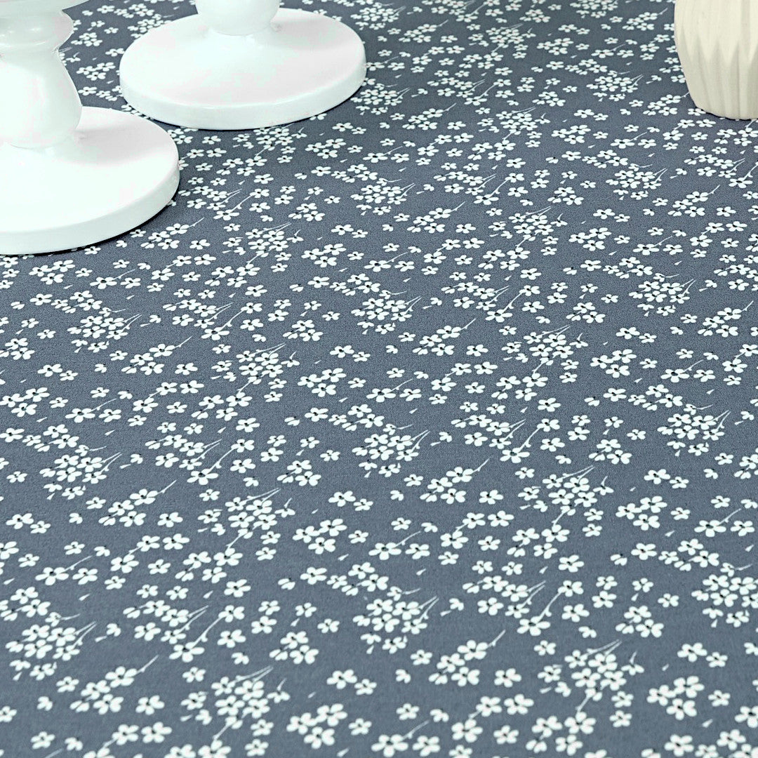 Milflores Støvblå – Akrylduk med små blomster
