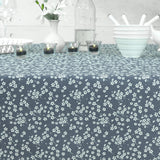 Milflores Støvblå – Akrylduk med små blomster mønster