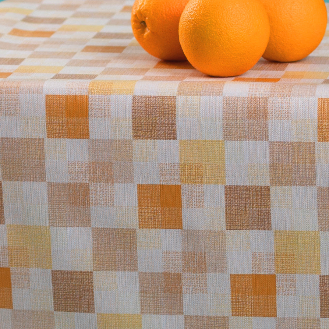 Mosaic Apricot – Rutete voksduk med tekstillook, nærbilde