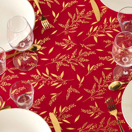 Naelle Rød/Gull - juleduk med gyldne blader 140 x 240 cm nærbilde