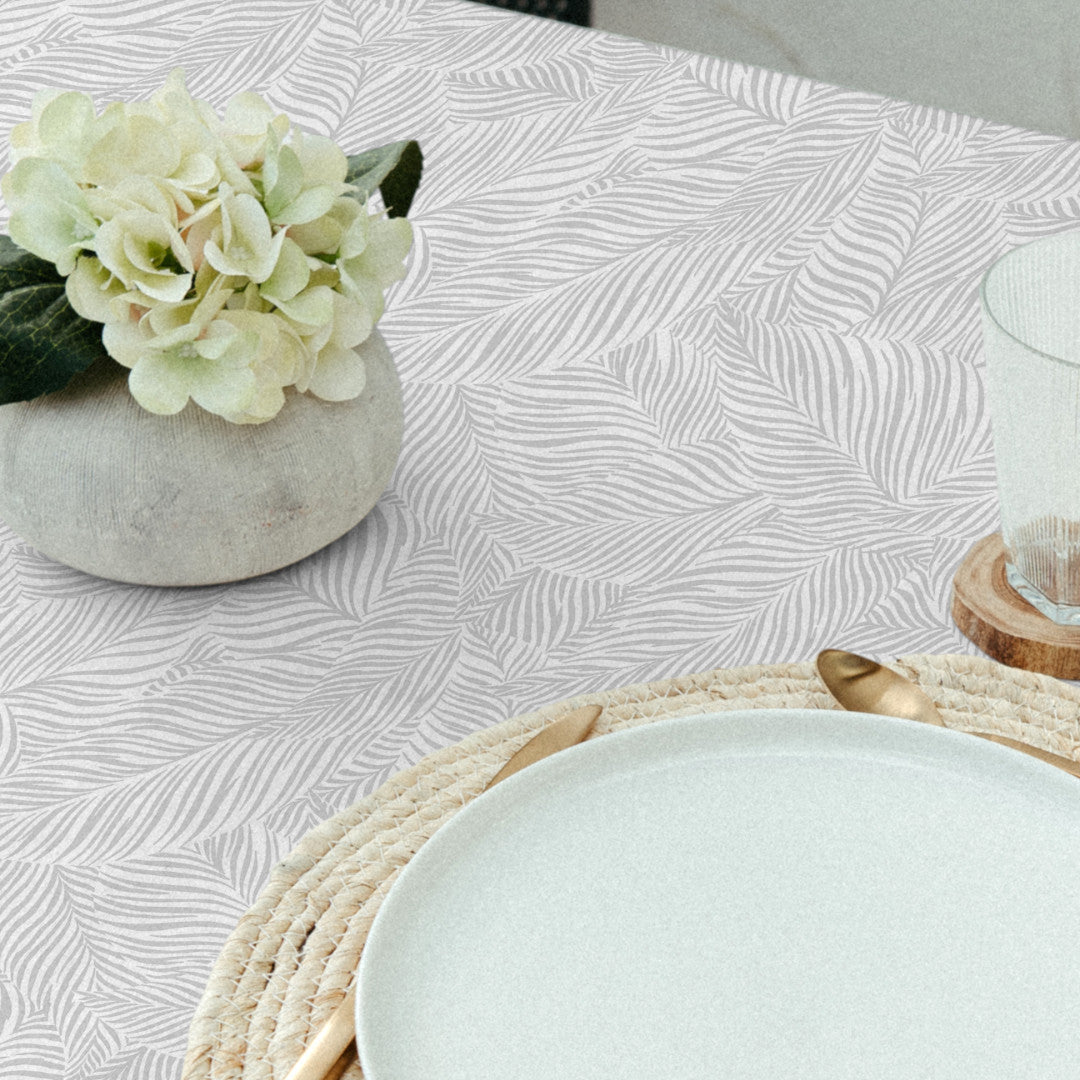 Nanda Grå – Akrylduk med myke palmeblader nærbilde