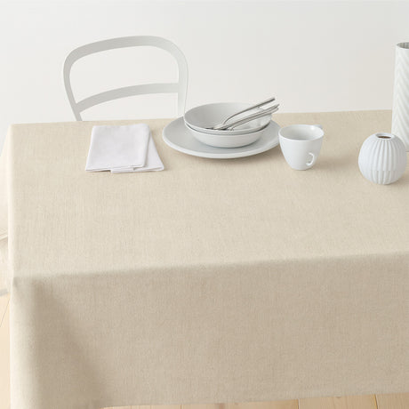 Nordfavn Dean Natur – Ensfarget akrylduk i linlook, på bord
